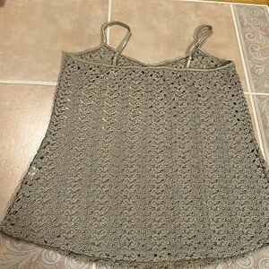EUC BKE Gray Crochet Sleeveless Camisole Top “BUCKLE” GREAT CONDITION